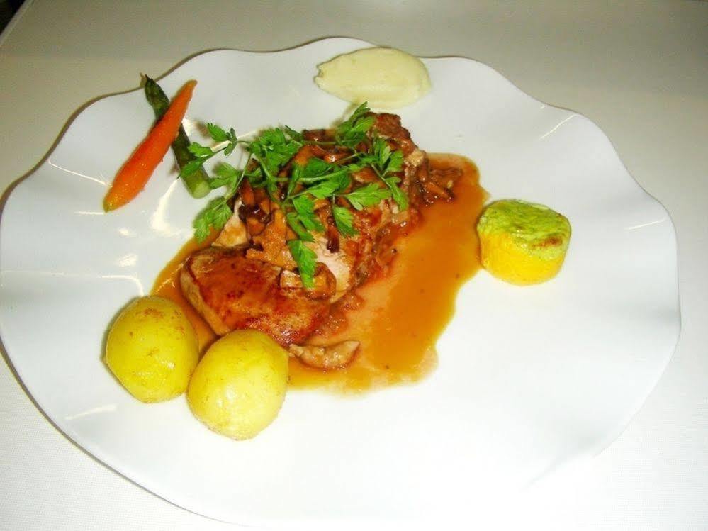 Logis Restaurant De La Poste 3*
